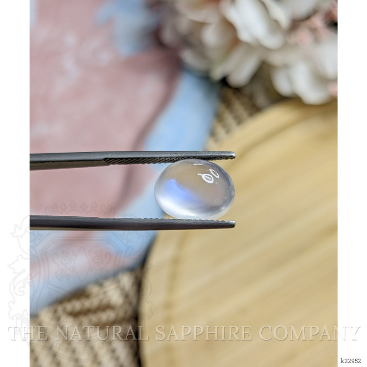 5.74 Ct. Cabochon Moonstone from Ceylon (Sri Lanka)