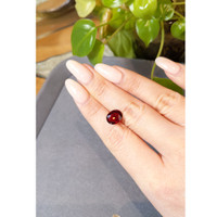 2.97 Ct. Red Spinel from Burma (Myanmar) Life Style