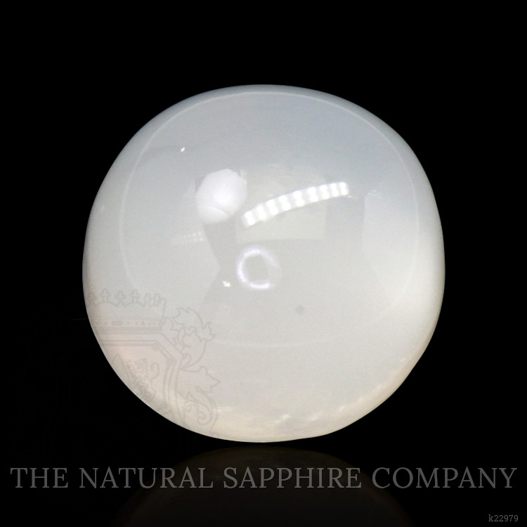 9.61 Ct. Cabochon Moonstone from Ceylon (Sri Lanka)
