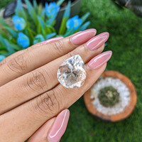 18.27 Ct. White Quartz Life Style