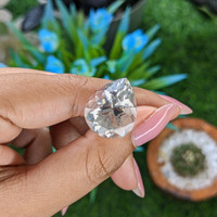 18.27 Ct. White Quartz Life Style