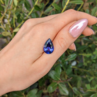 8.44 Ct. Violet Tanzanite from Tanzania Life Style