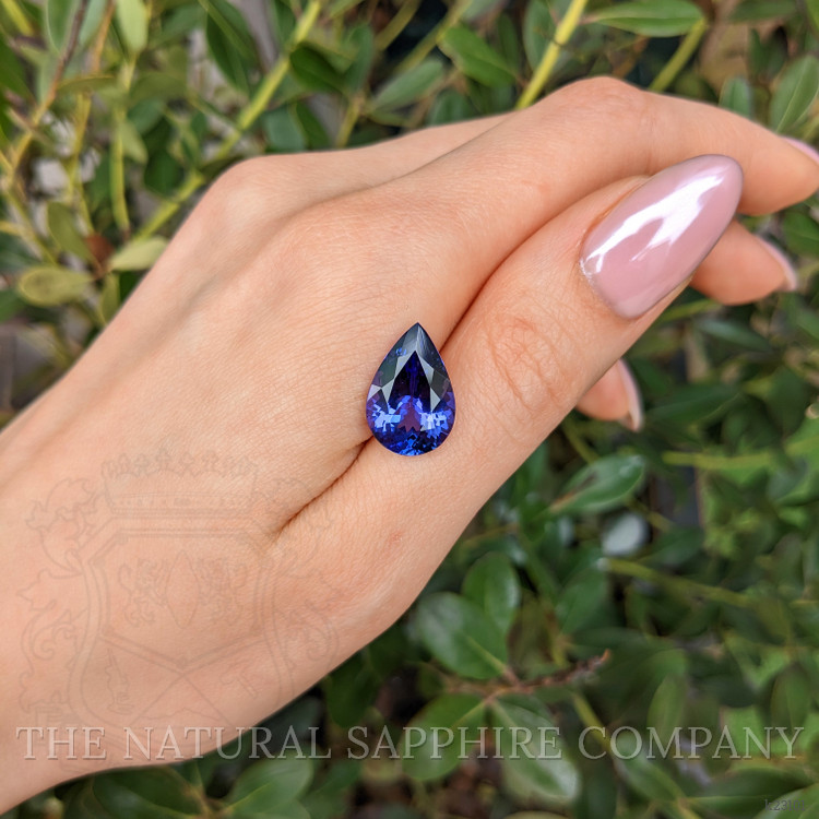8.44 Ct. Violet Tanzanite from Tanzania