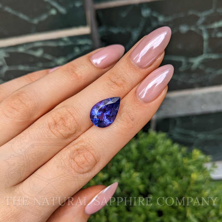 8.44 Ct. Violet Tanzanite from Tanzania