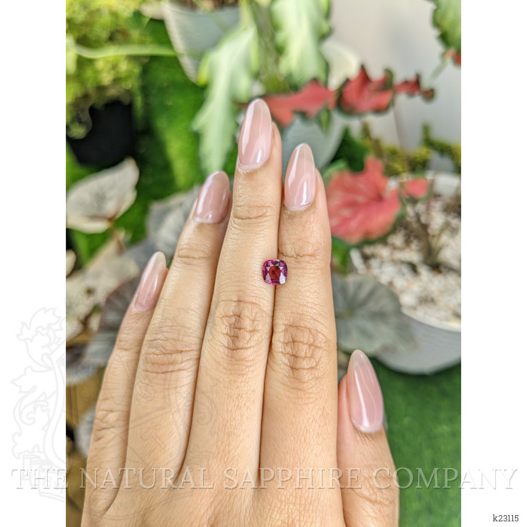 1.00 Ct. Purplish Pink Garnet from Ceylon (Sri Lanka)