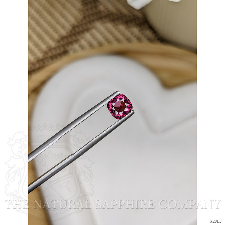 1.00 Ct. Purplish Pink Garnet from Ceylon (Sri Lanka)