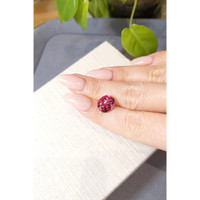 4.89 Ct. Pink Tourmaline from Mozambique Life Style
