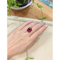 10.90 Ct. Reddish Pink Spinel from Ceylon (Sri Lanka) Life Style