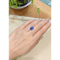 3.20 Ct. Violet Tanzanite from Tanzania Life Style