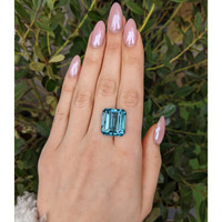 22.77 Ct. Blue Aquamarine from Brazil Life Style
