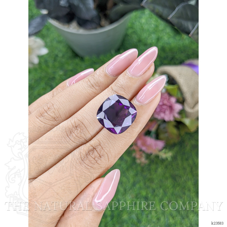 18.87 Ct. Purple Amethyst from Ceylon (Sri Lanka)