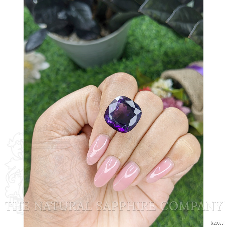 18.87 Ct. Purple Amethyst from Ceylon (Sri Lanka)
