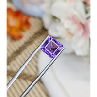 4.81 Ct. Purple Amethyst from Ceylon (Sri Lanka) Life Style