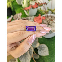11.40 Ct. Purple Amethyst from Ceylon (Sri Lanka) Life Style