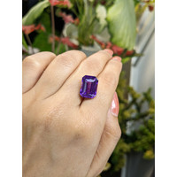 8.78 Ct. Purple Amethyst from Ceylon (Sri Lanka) Life Style