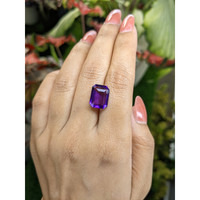 5.55 Ct. Purple Amethyst from Ceylon (Sri Lanka) Life Style