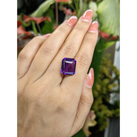 9.38 Ct. Purple Amethyst from Ceylon (Sri Lanka) Life Style