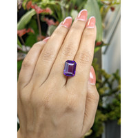 6.93 Ct. Purple Amethyst from Ceylon (Sri Lanka) Life Style