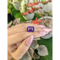 8.70 Ct. Purple Amethyst from Ceylon (Sri Lanka) Life Style
