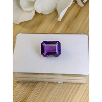 7.39 Ct. Purple Amethyst from Ceylon (Sri Lanka) Life Style