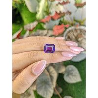 7.39 Ct. Purple Amethyst from Ceylon (Sri Lanka) Life Style