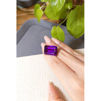25.09 Ct. Purple Amethyst from Brazil Life Style