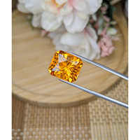 14.66 Ct. Orange Citrine from Ceylon (Sri Lanka) Life Style