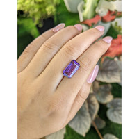 4.90 Ct. Purple Amethyst from Ceylon (Sri Lanka) Life Style