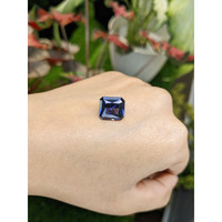 8.61 Ct. Blue Spinel from Ceylon (Sri Lanka) Life Style