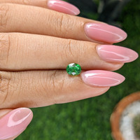 0.88 Ct. Tsavorite Garnet from Tanzania Life Style