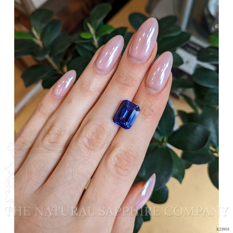 7.83 Ct. Violetish Blue Tanzanite from Tanzania