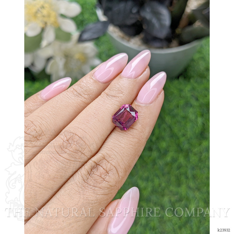 4.51 Ct. Pinkish Red Malaya Garnet from Tanzania