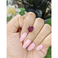 4.51 Ct. Pinkish Red Malaya Garnet from Tanzania Life Style