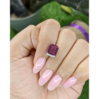 4.53 Ct. Pinkish Purple Garnet from Tanzania Life Style
