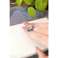 7.91 Ct. Blue Aquamarine from Brazil Life Style