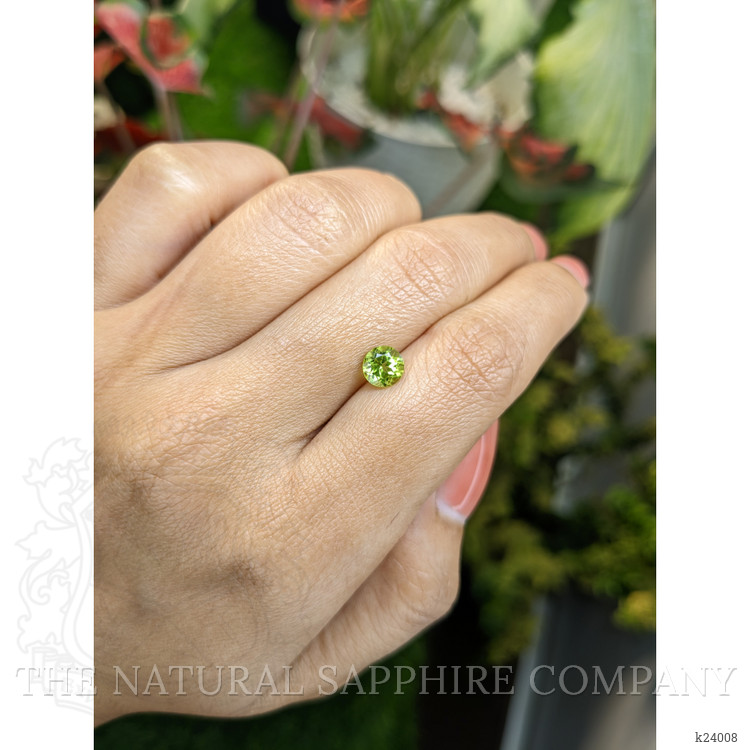 0.99 Ct. Yellowish Green Peridot from Pakistan