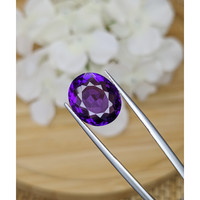 9.42 Ct. Purple Amethyst from Ceylon (Sri Lanka) Life Style