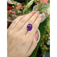 9.33 Ct. Purple Amethyst from Ceylon (Sri Lanka) Life Style