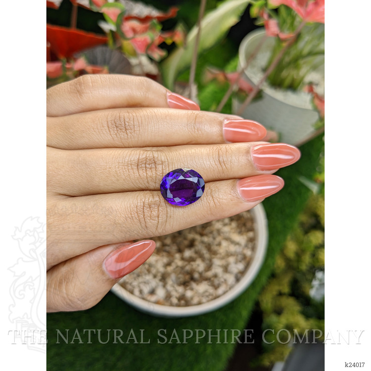 9.95 Ct. Purple Amethyst from Ceylon (Sri Lanka)