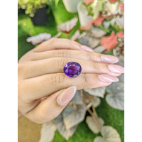 11.30 Ct. Purple Amethyst from Ceylon (Sri Lanka) Life Style