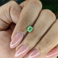 0.51 Ct. Tsavorite Garnet from Tanzania Life Style
