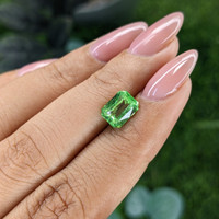 2.18 Ct. Tsavorite Garnet from Tanzania Life Style