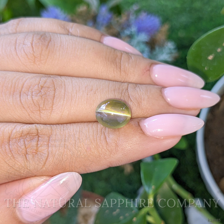 7.46 Ct. Cabochon Alexandrite from Tanzania
