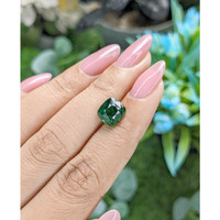 3.79 Ct. Tsavorite Garnet from Tanzania Life Style