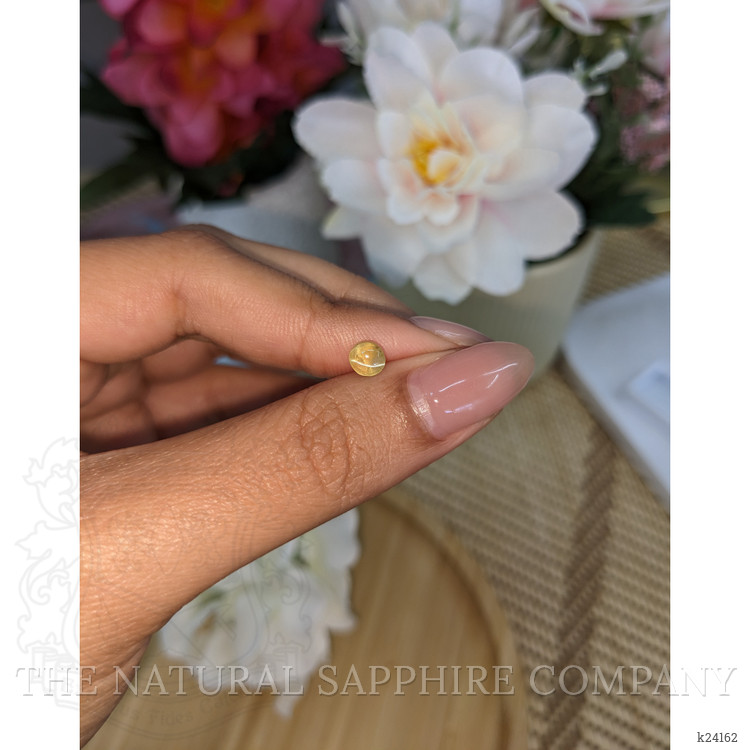 0.99 Ct. Yellow Cabochon Chrysoberyl from Ceylon (Sri Lanka)