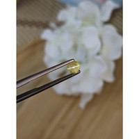 0.99 Ct. Yellow Cabochon Chrysoberyl from Ceylon (Sri Lanka) Life Style