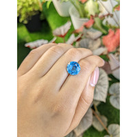 7.46 Ct. Swiss Blue Topaz from Ceylon (Sri Lanka) Life Style