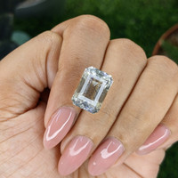 13.45 Ct. White Topaz from Ceylon (Sri Lanka) Life Style