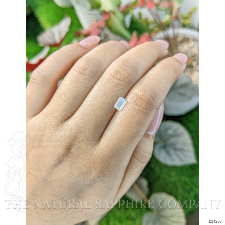 0.48 Ct. Blue Flash Moonstone from Ceylon (Sri Lanka)
