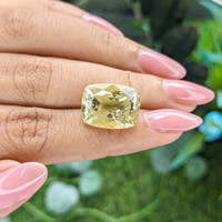 10.59 Ct. Yellow Quartz Life Style